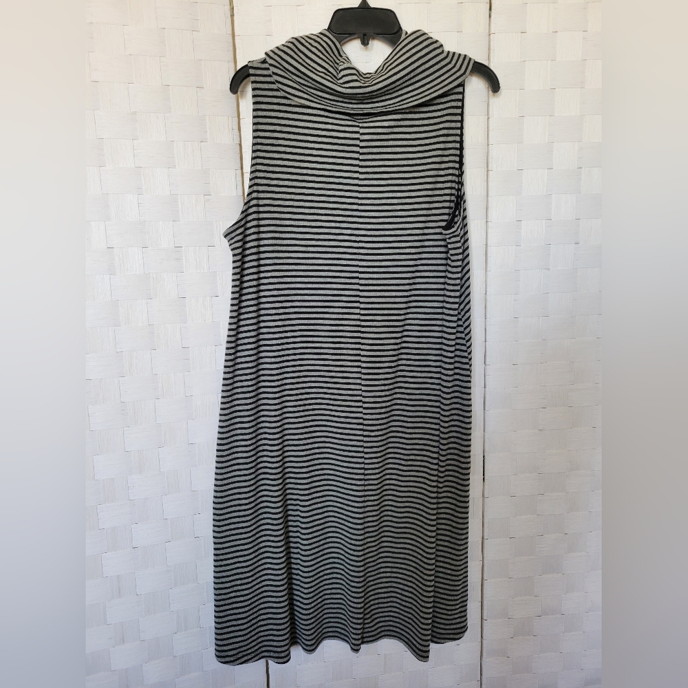 Mossimo Sleeveless Cowl Neck Black and Gray Dress XXL